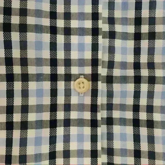 Banana Republic Button Down Shirt XL. No Iron - Picture 9 of 11